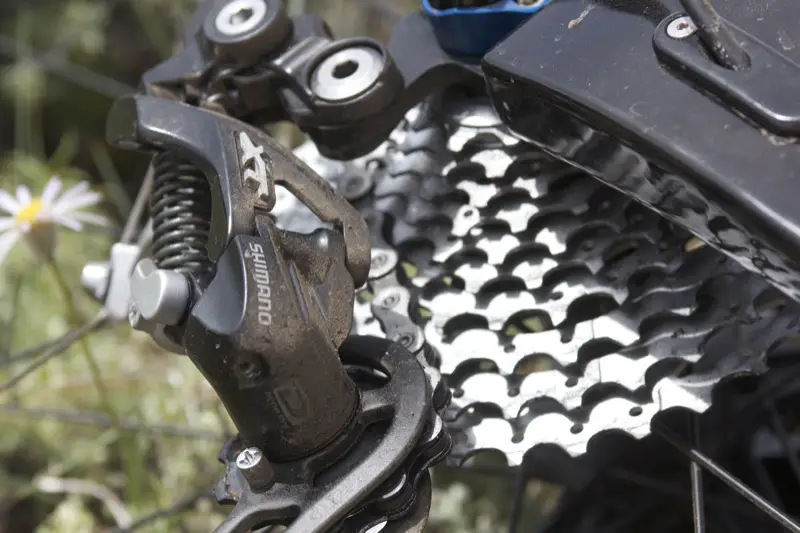 2012 Shimano XT Launch: M780 drivetrain, pedals, and wheels