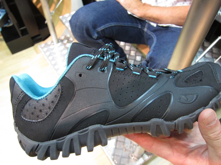 Interbike: Giro shoes and gloves