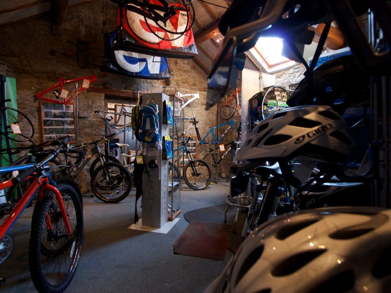 Tuesday Treats 1: 18 Bikes