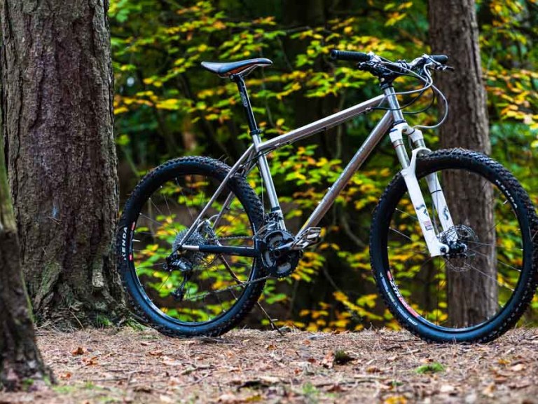 Pipedream R-931 Skyline