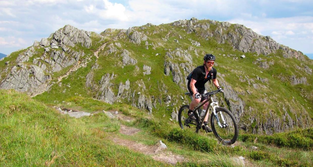 Issue_69_Interview_Dr_Jon_020