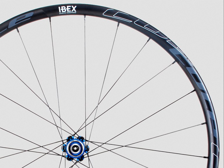 Interbike 2013: Cole’s self-aligning hub design