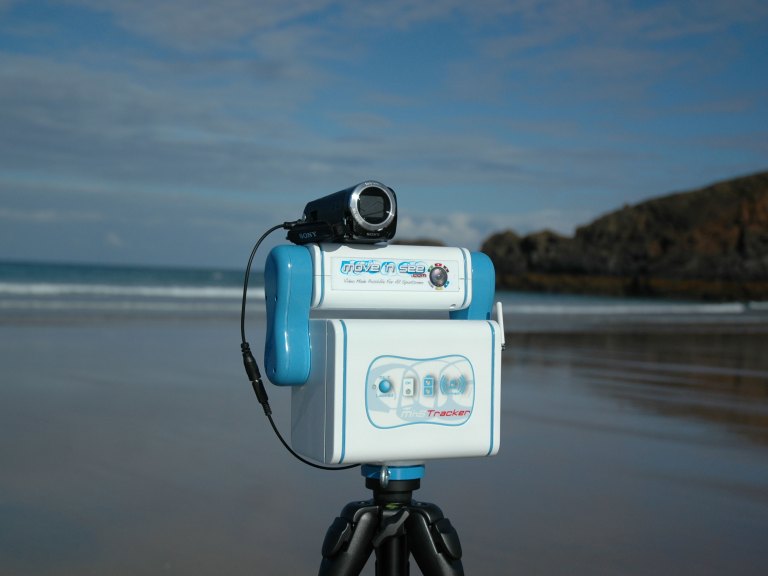 Move ‘N See robotic camera follows your every move