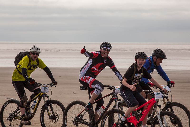 Howies Battle On The Beach