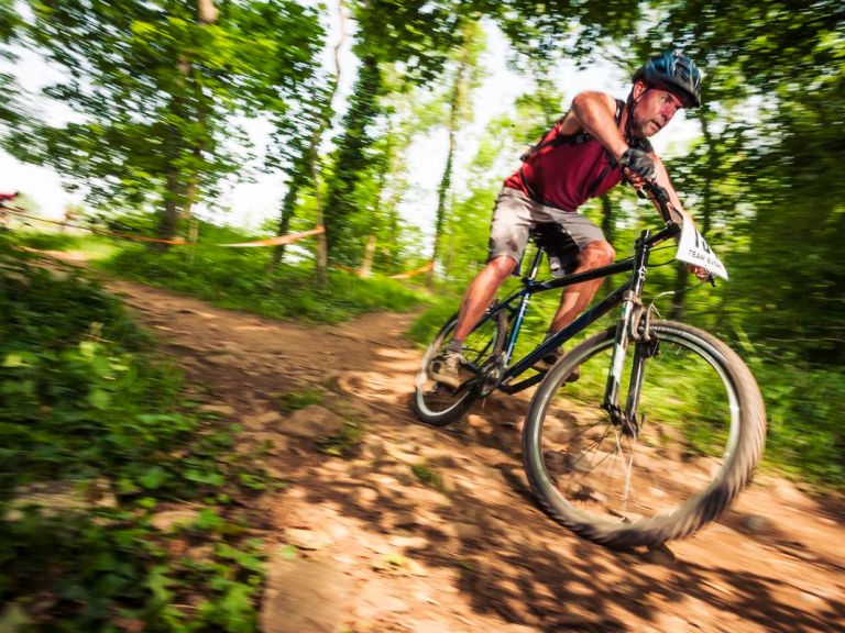 Steve Worland ‘ride singletrack hard & drink a swig of cider per lap’ memorial cup 2014’