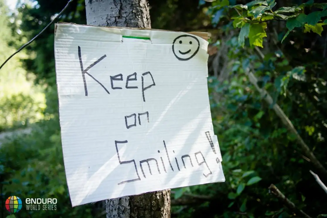 Encouragement for riders climbing to stage 3.