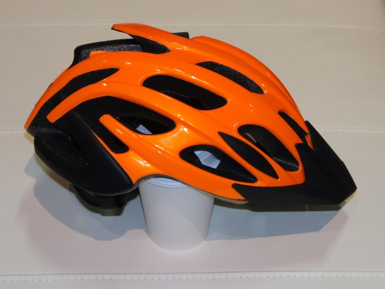 Interbike 2014 Spoiler Alert: Lazer’s Magma helmet