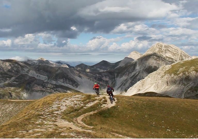 MONTANUS “The Call of the Mountain”