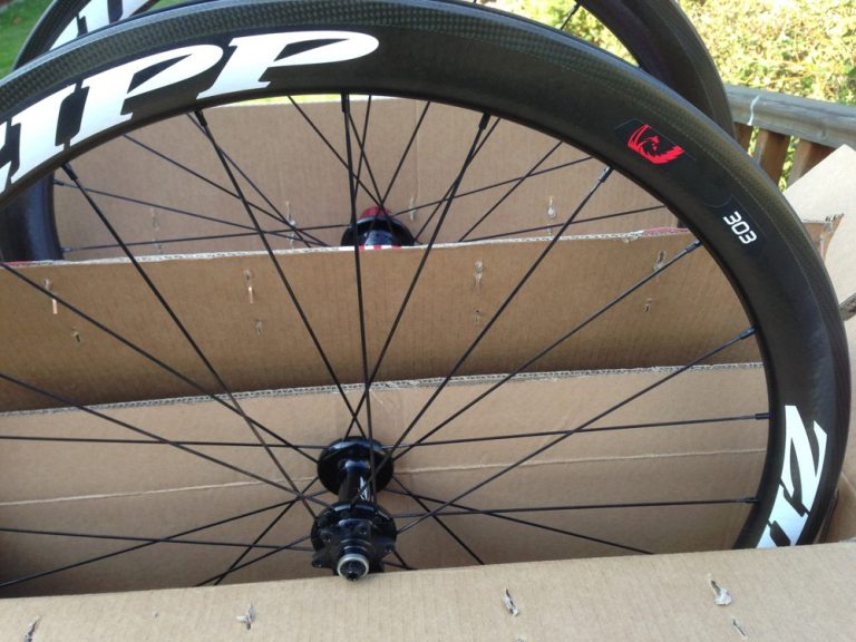 Received: Zipp 303 Firecrest Carbon Clincher Disc-brake wheels
