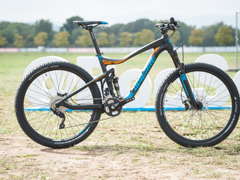 Hot at the Roc – Lapierre X-Control goes carbon