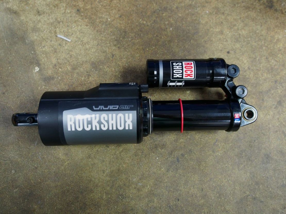 RockShox Vivid Air R2C