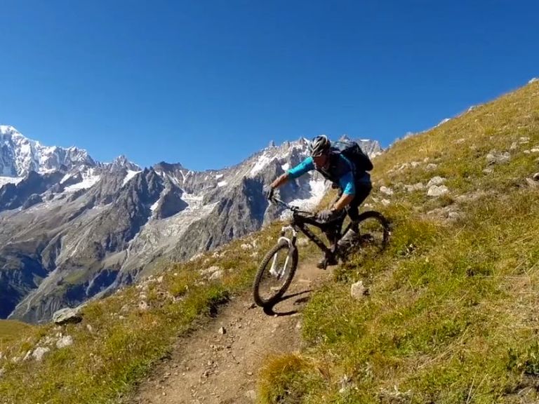 Trail Ninja, Ep. 18 – comedy with “Weir And Hunter”