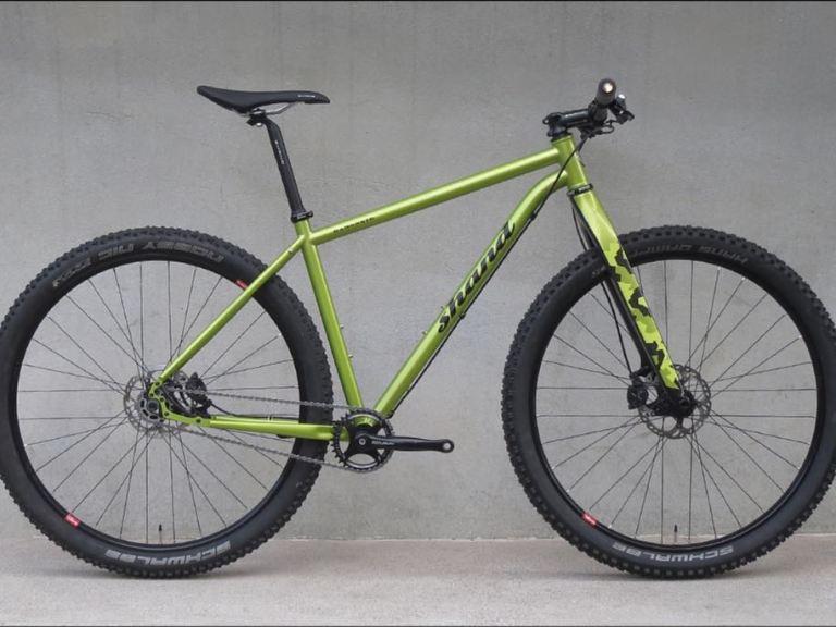 Shand Bahookie goes single