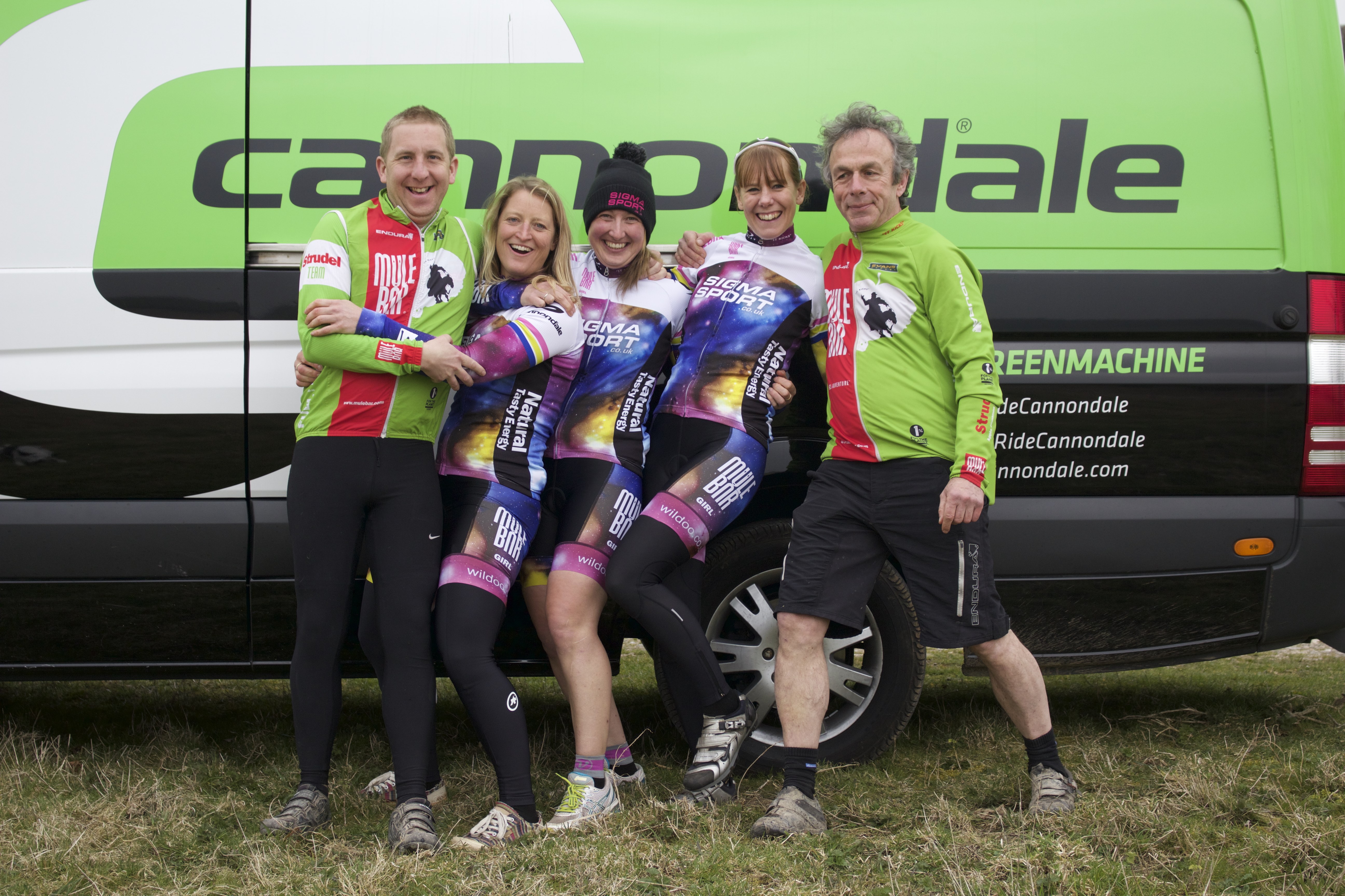 mulebargirlscannondale4