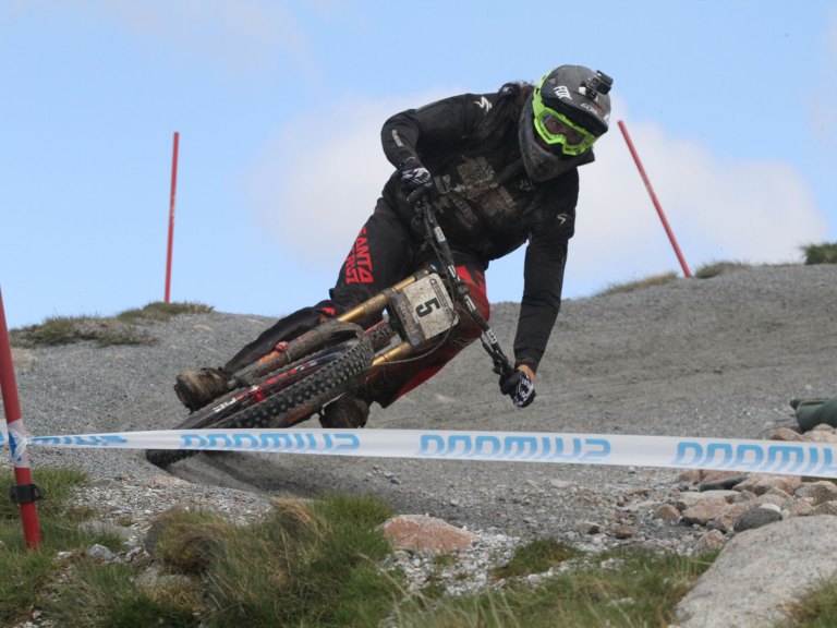 Rat Boy Practice Helmet Cam: Fort William World Cup