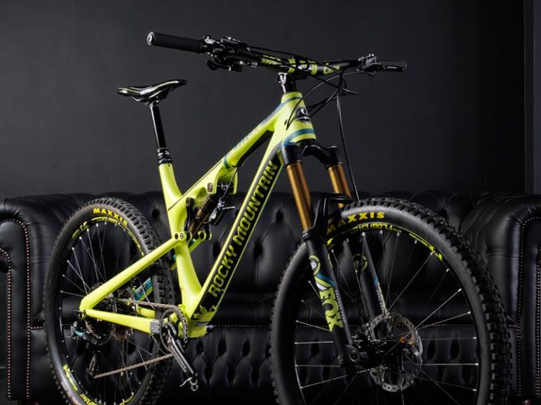 Tuesday Treats 141: Ubyk