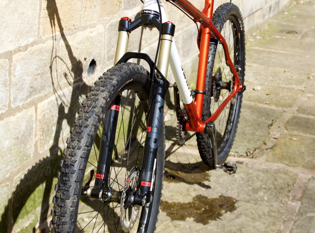 BOS Dizzy 29er fork