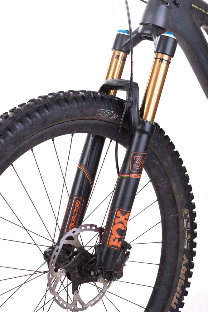 Fox 2016 Float 34 and Float DPS shock.