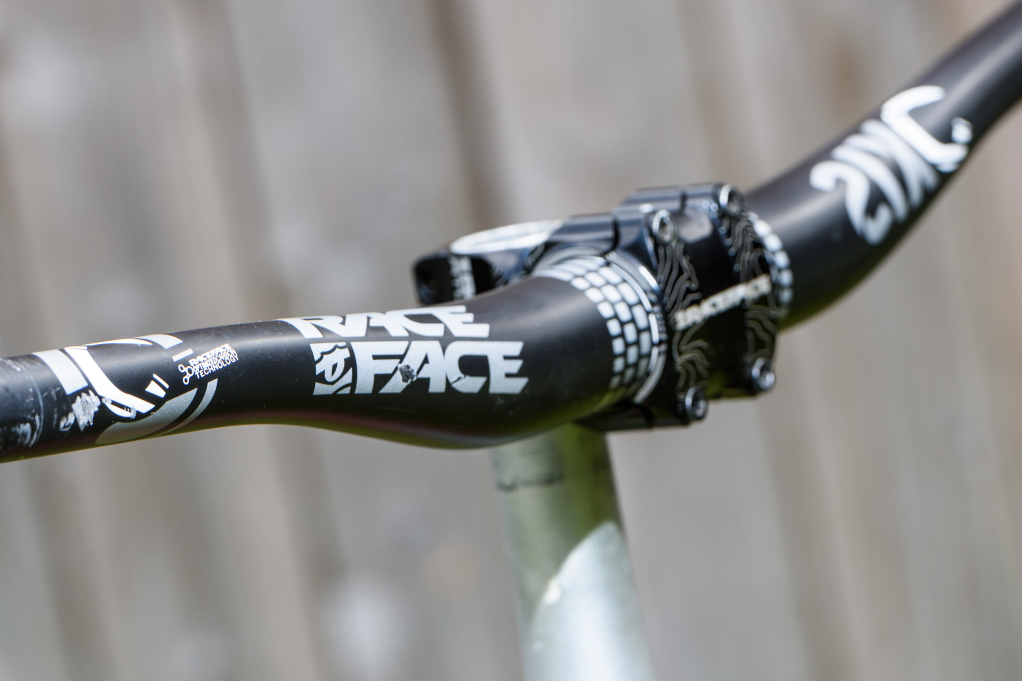 Race face bars and stem online