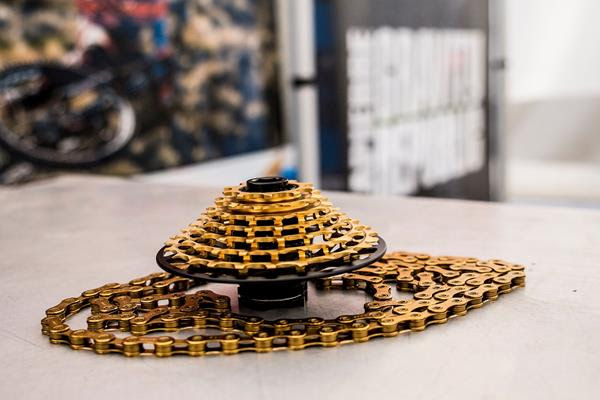 Pre-Emptive Gold For SRAM’s racers at the World Champs