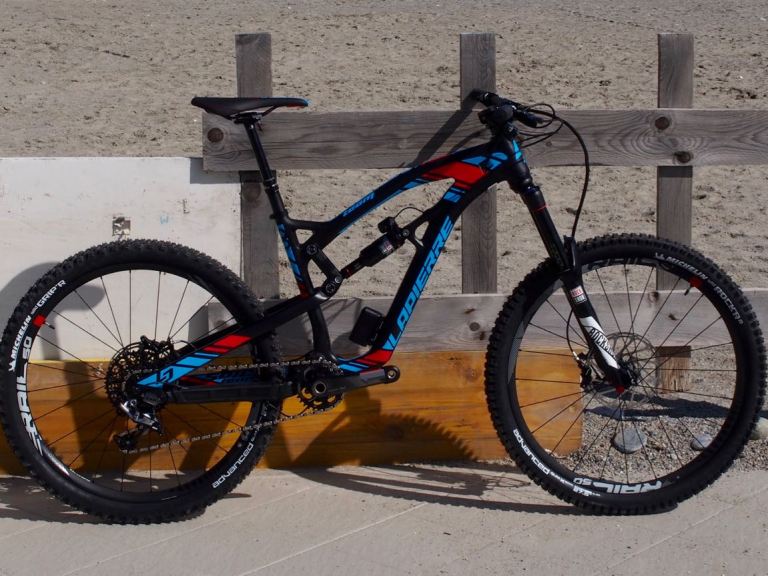 Spotted at EWS Finale – Lapierre Spicy Team