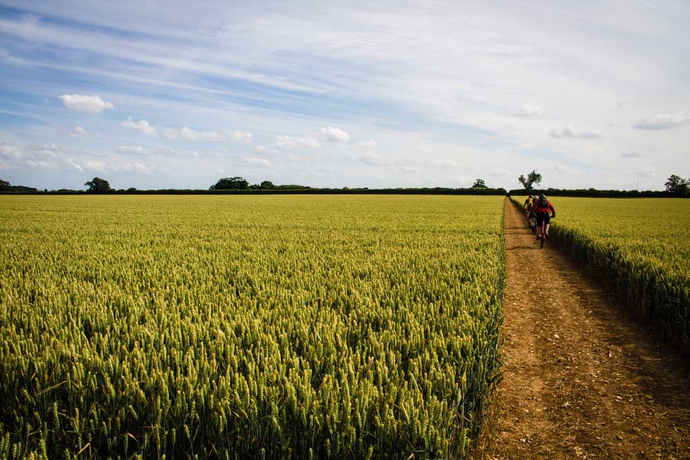 UK Adventure: Flat Planet