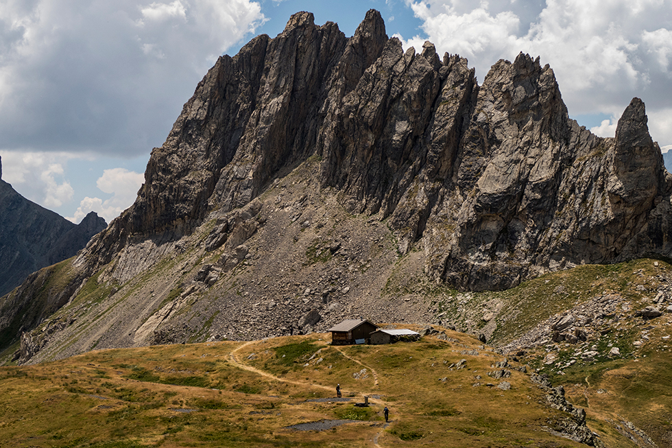Video: Epic corridors of cultivated flow