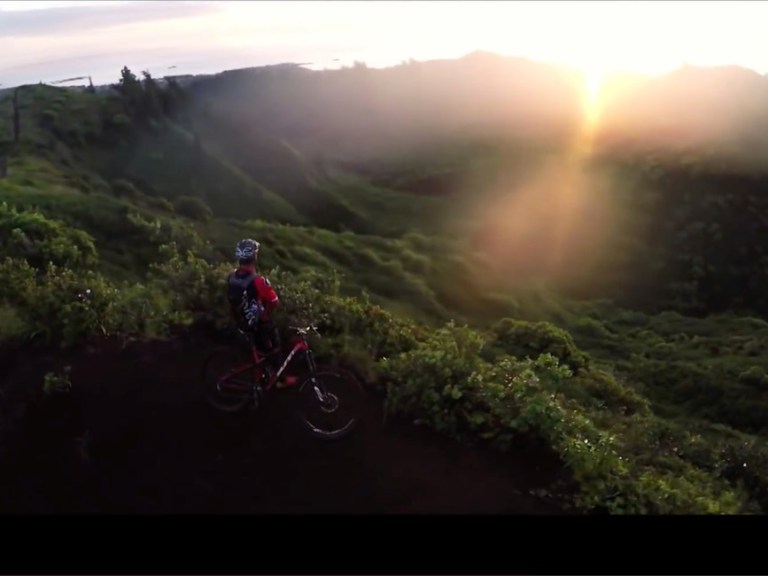 Video: Killian Bron in Hawaii