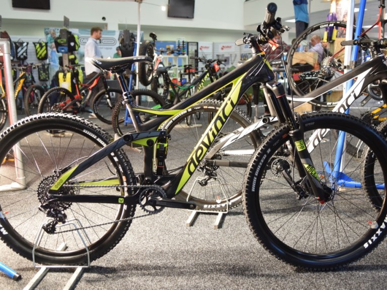 Bite-sized Bike Bling from the Bike Place 2016 – Part 2