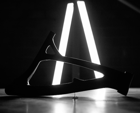 Hope Technology Teases UK-Made Carbon Frame