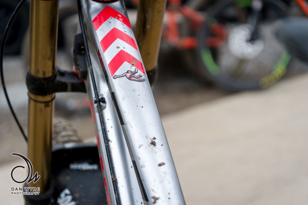 Peaty Santa Cruz V10