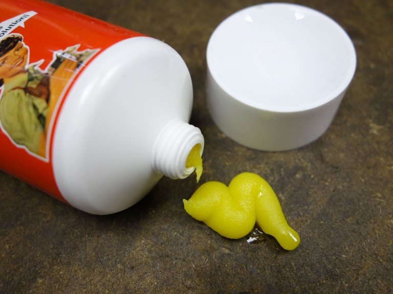 GreenOil – Launches Grease, Changes Servers, Has To Change Websites