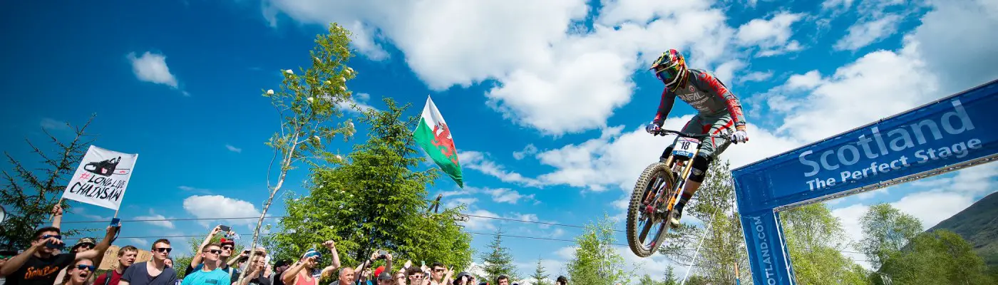 Greg Minnaar riding at the Fort William MTB World Cup - photo by Charne Hawkes