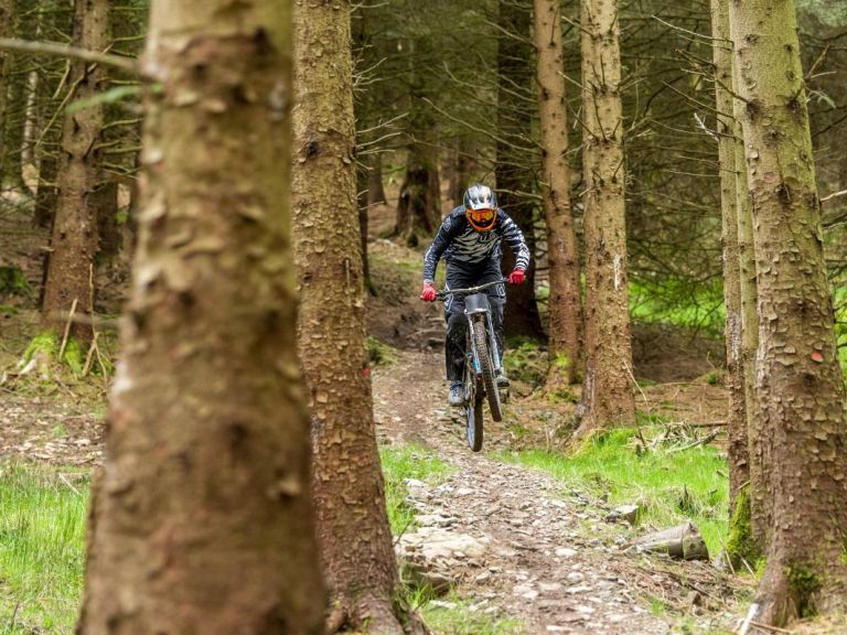 Premier Version: Rider Profile – Rob Warner