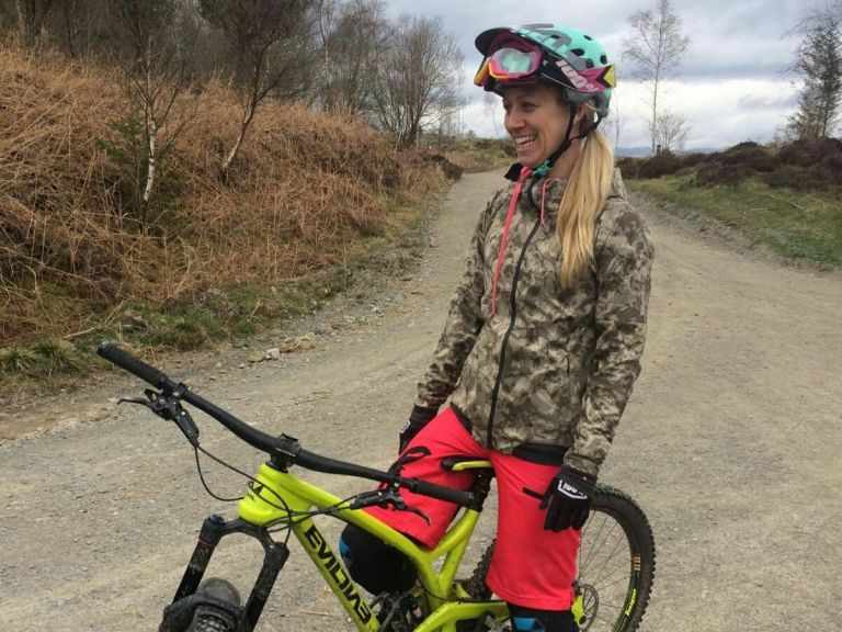 Review: Gore Power Trail Lady Print Windstopper Soft Shell Hoody