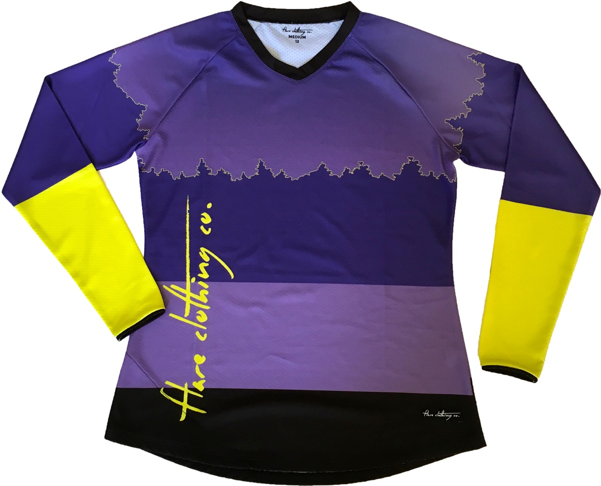 Women's Roost top is more fitted