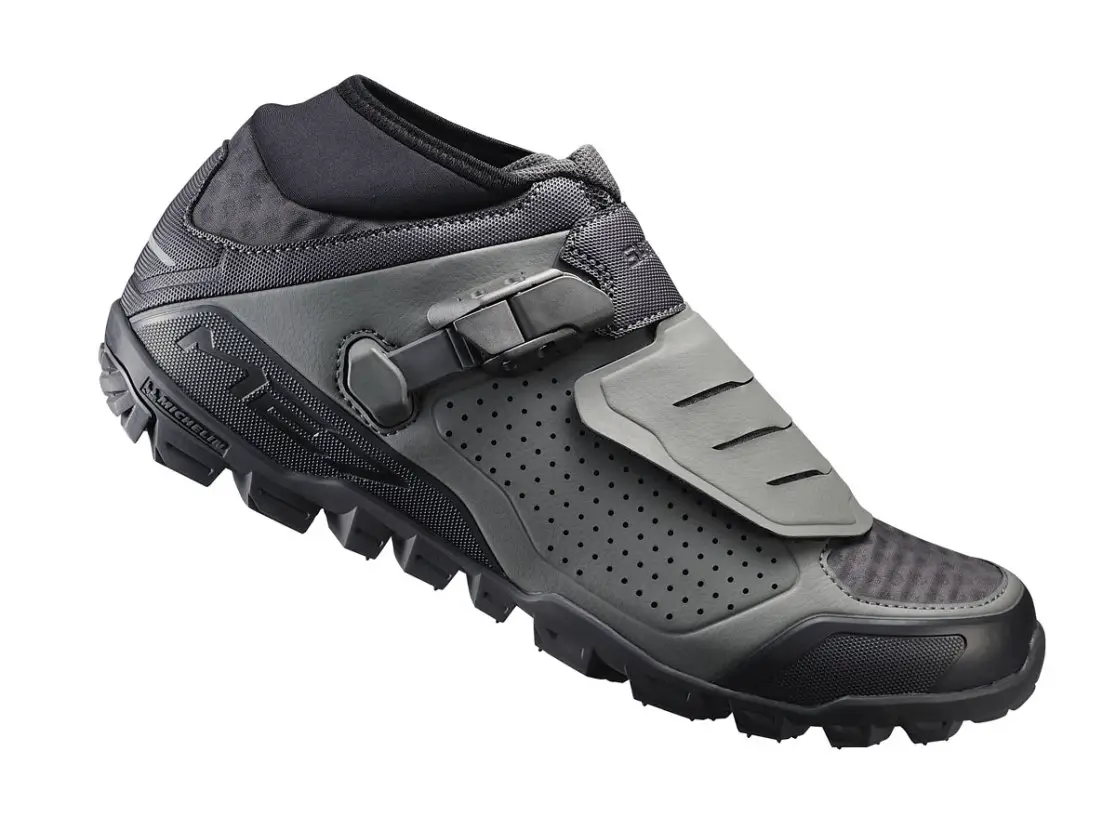 New high-end trail shoes from Shimano