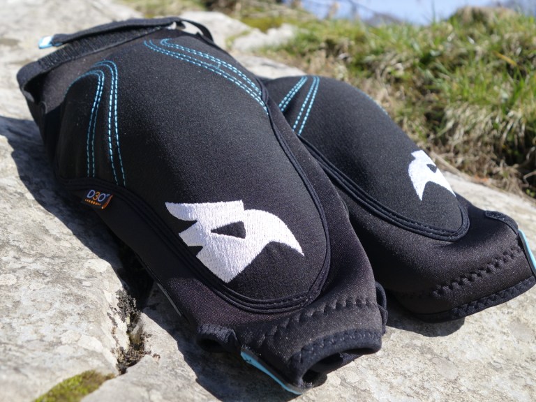 Review: Bluegrass Wapiti D30 Kneepads