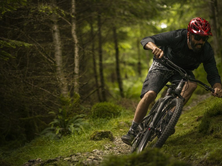 Video: Rob Warner & The 2017 Commencal Meta TR