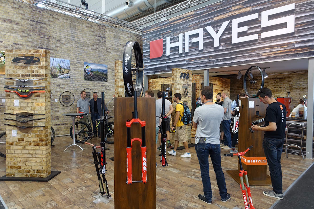 Eurobike 2016: Wheels, Suspension & Bars From Hayes