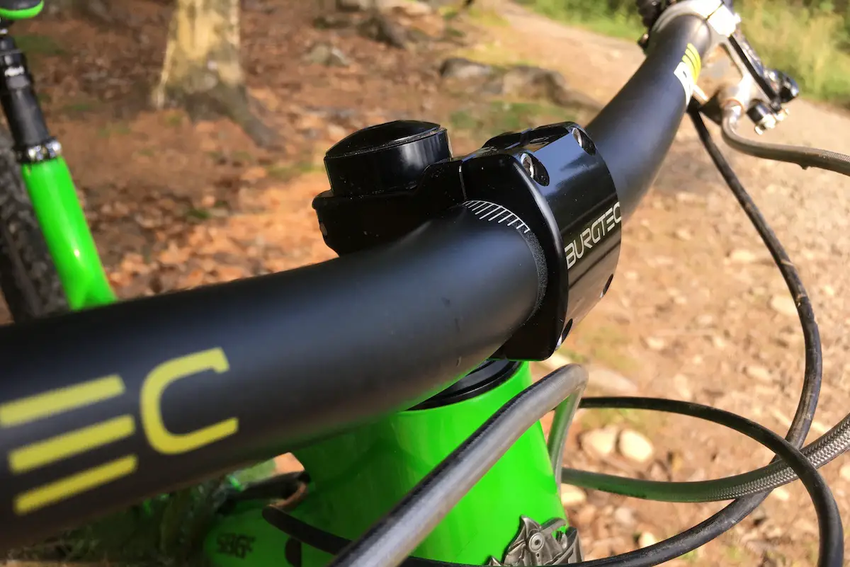 burgtec carbon handlebar yeti sb hope brakes short stem riser bar