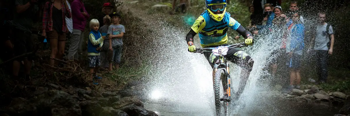 enduro world series finale ligure river crossing water full face italy mountain