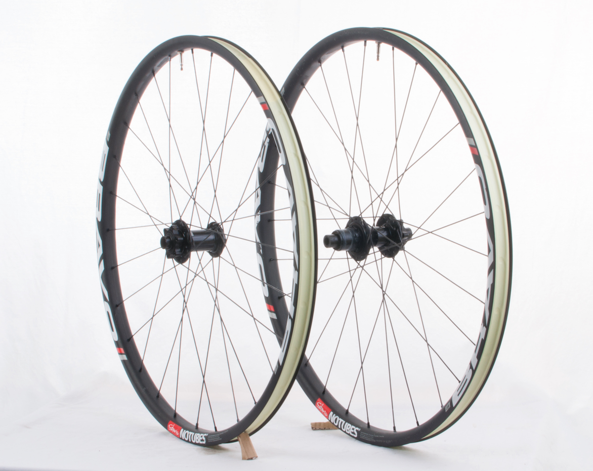 stans bravo carbon 27.5in wheels 