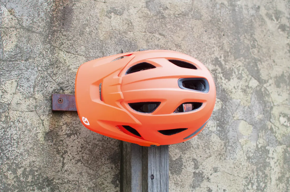 trail helmet barney marsh group test 7idp met bluegrass poc o'neal bell lazer giro kask