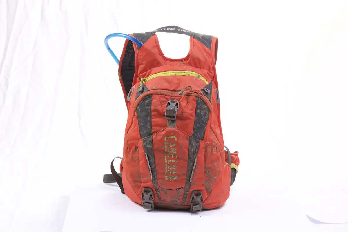 camelbak skyline lr hydration pack