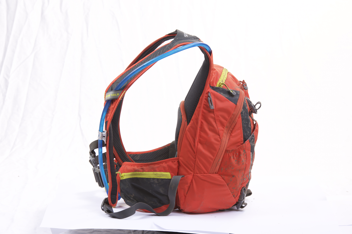 camelbak skyline lr hydration pack