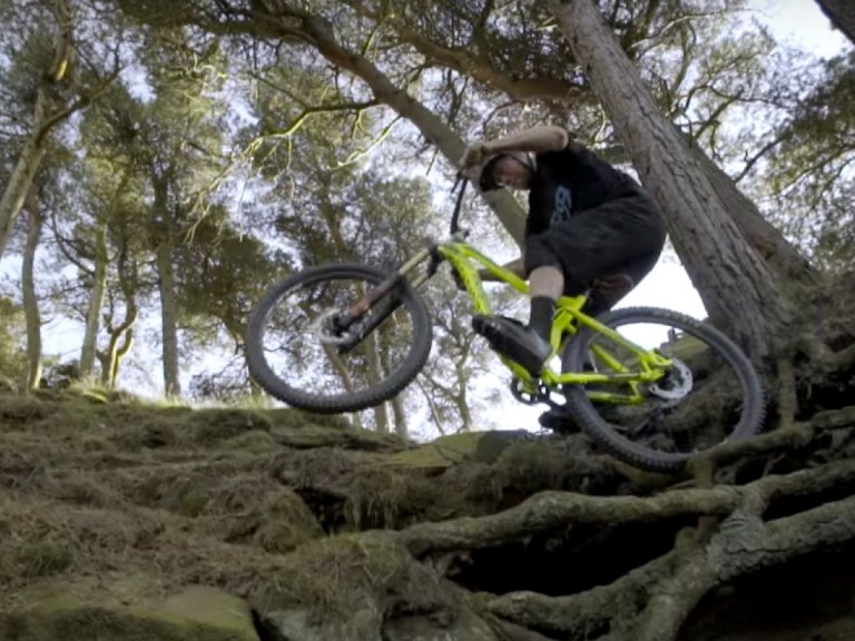 Chris Akrigg Teaches Us All How Capable Modern MTBs Are!