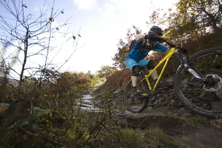 stif morf fork test group x-fusion dt swiss fox float rockshox pike bos deville formula bikepark wales bpw rob wil david hayward