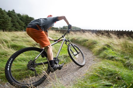 issue 109 hardtail test genesis whyte diamondback wil hannah chipps