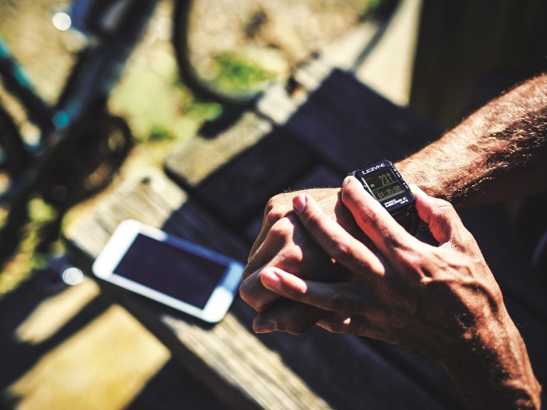 Wearable Tech From Lezyne